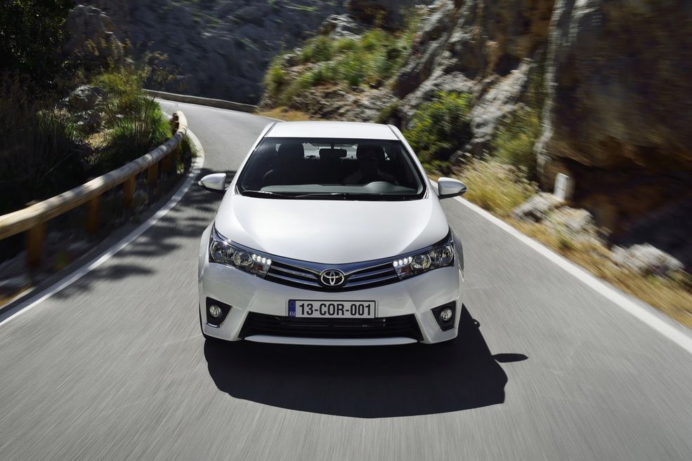 Toyota-Corolla-21