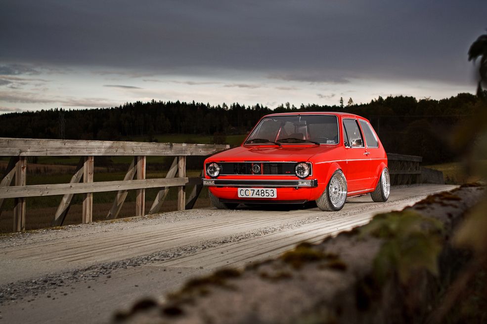 Volkswagen Golf (fot. farm3.static.flickr.com)