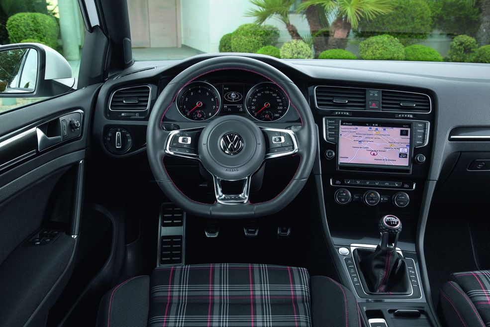 Volkswagen Golf VII GTI