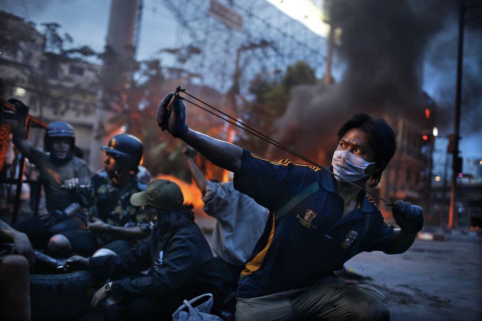 Fot. Corentin Fohlen / Fedephoto / Francja 2nd prize Spot News Stories
Corentin Fohlen, France, Fedephoto
Anti-government riots, Bangkok, Thailand, May