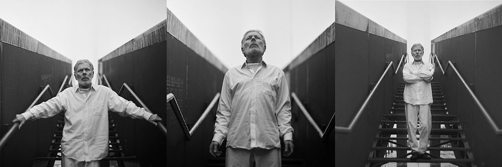 W swojej karierze, Andrzej Bersz wziął udział w ponad 350 sesjach zdjęciowych, kilku autorskich realizacjach filmowych, warsztatach, plenerach i spotkaniach fotograficznych. Zmarł 10 kwietnia 2016 roku o godzinie 4 nad ranem w objęciach ukochanej żony.
Odszedł Człowiek, Przyjaciel, a z nim wielki Artysta.
W Leica 6x7 Gallery Warszawa do 17 kwietnia możecie odwiedzić wystawę "40 twarzy Bersza" będącej hołdem dla tego Artysty.