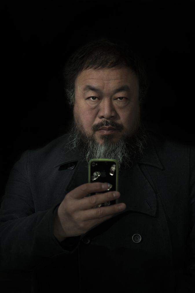 People – Staged Portraits Single - 2 miejsce Chiński artysta i dysydent Ai Weiwei w obiektywie Stefena Chow.
