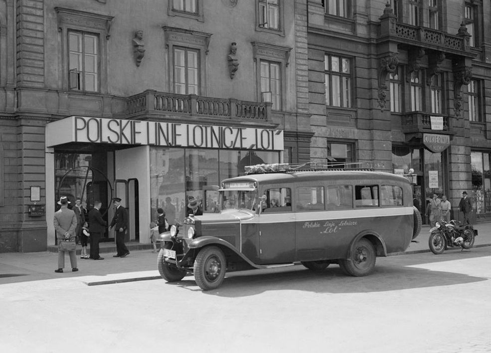 Zobaczcie, jak wyglądało miasto, zanim doszło do nieszczęścia i nasz kraj pochłonęło jarzmo wojny.