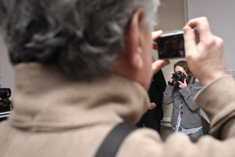 19 Gdzie nie spojrzeć, sami fotografowie... Galeria Pauza © Krzysztof Basel