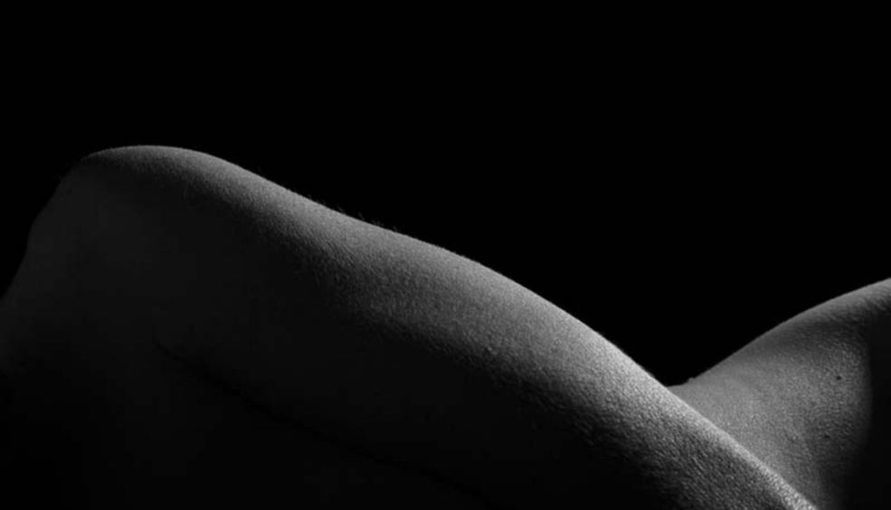 Po wypadku Ted ukończył szkołę artystyczną na kierunku fotografii artystycznej. Zainspirowało go to do stworzenia abstrakcyjnego projektu, w którym dotyka tematu przedstawiania ciała. Cykl „Landscapes of the Body” dojrzewał przez 6 lat, co zaowocowało powstaniem wyjątkowej serii zdjęć, w której artysta stara się pokazać swoje postrzeganie świata. Estetyka serii opiera się na czarno-białych fotografiach, w których ledwie można nakreślić kontury postaci. Jest to odniesienie do tego, jak fotograf obecnie widzi wszystko dookoła.