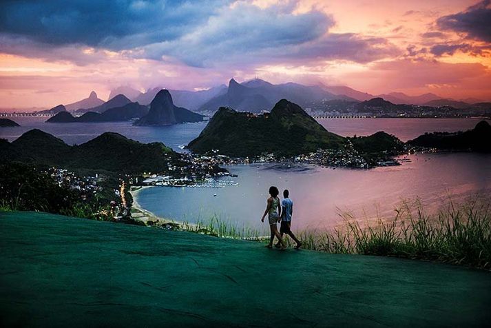 2 © Steve McCurry