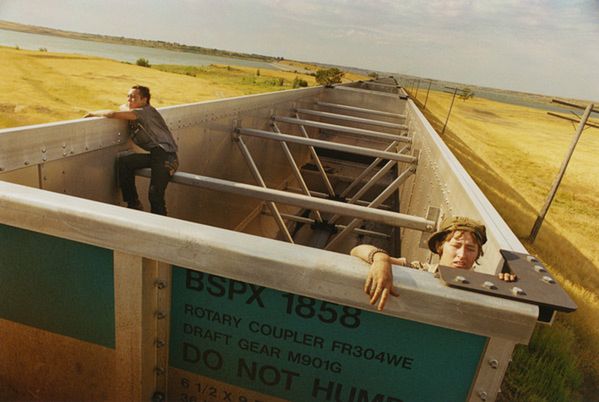 Freighthopping, czyli wskakiwanie do pociągów towarowych to sposób na podróżowanie, który jest jednocześnie nielegalny i romantyczny.