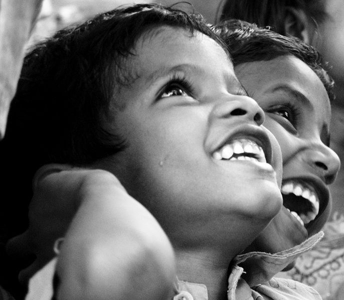 1 Radosne dzieci, Indie, fot. Pranav Sankar