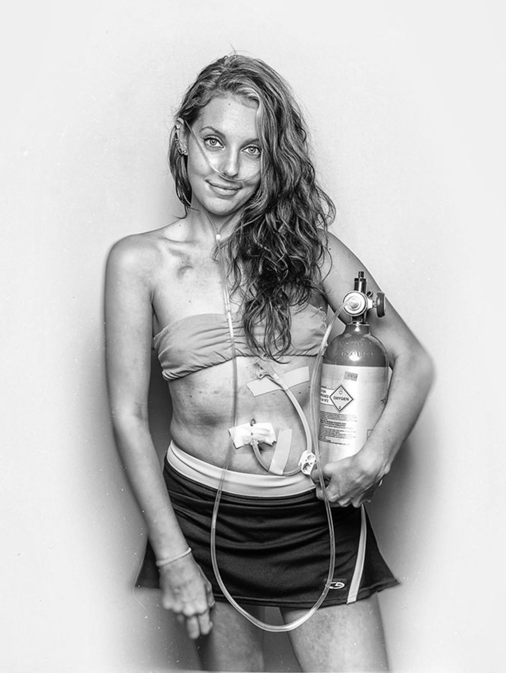 To już czwarte edycja konkursu Monochrom Photography Awards. Jury konkursu dopuszcza w nim tylko zdjęcia czarno-białe – bez tego ani rusz. Fotografowie zmagają się naprawdę w dwóch konkursach – profesjonalnym oraz amatorskim.
