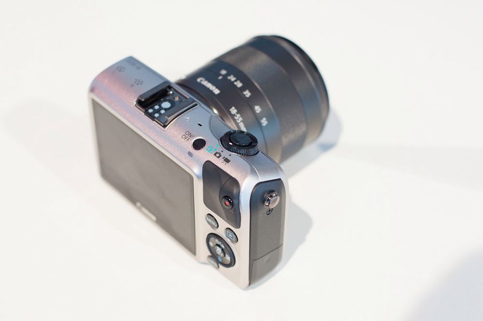 3 Canon EOS M © KB