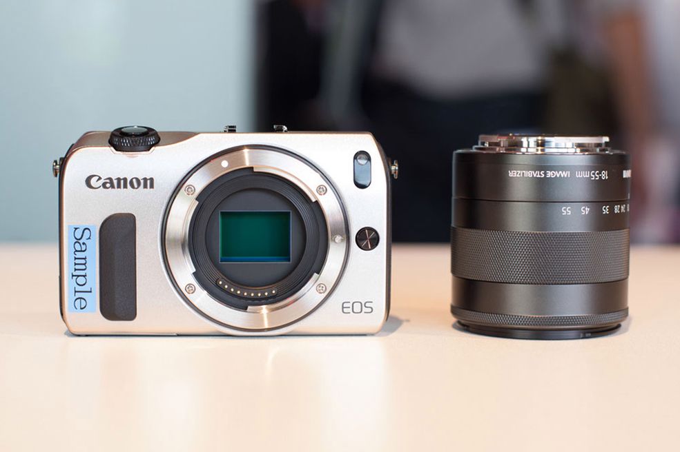 1 Canon EOS M © KB