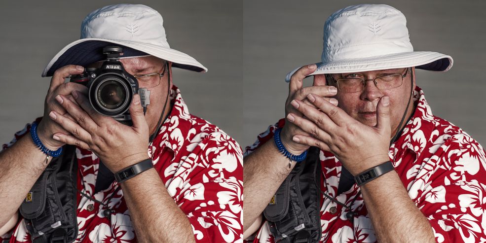 Autor poprosił innych fotografów o pozowanie w typowym dla nich ustawieniu podczas robienia zdjęć. Wykonał pierwszy, zwykły portret. Po czym poprosił, żeby asystent szybko zabrał aparat od fotografowanego i wykonywał drugie zdjęcie. Efekty są przekomiczne!