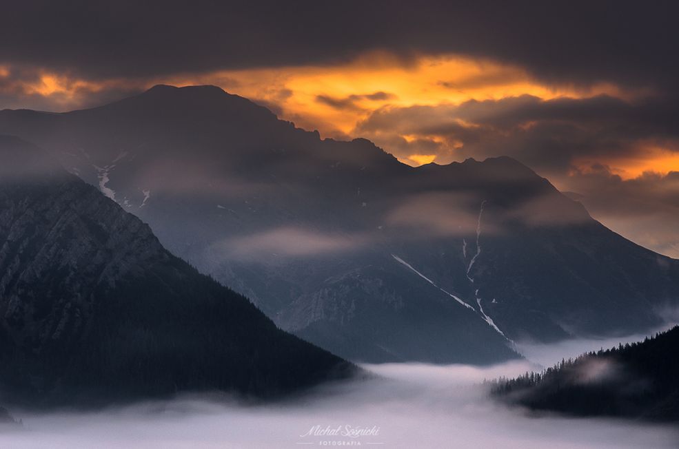 Co jest dla Ciebie najważniejsze w fotografowaniu?
Sam moment wyzwolenia migawki jest zwieńczeniem dzieła. Największą przyjemność sprawia mi to, gdy dotrę na miejsce i zaczynam fotografować przy sprzyjających warunkach.