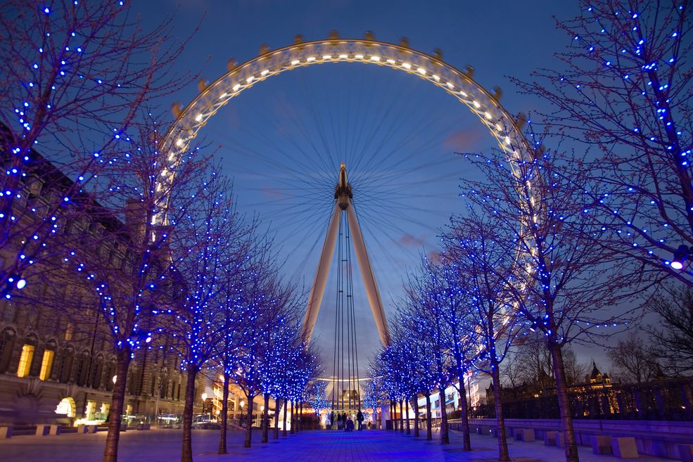 3 Gdy fotografujemy London Eye, musimy pamiętać, że słynny diabelski młyn jest objęty prawem autorskim, więc komercyjne wykorzystanie zdjęć wymaga zezwolenia. Fot. David Iliff