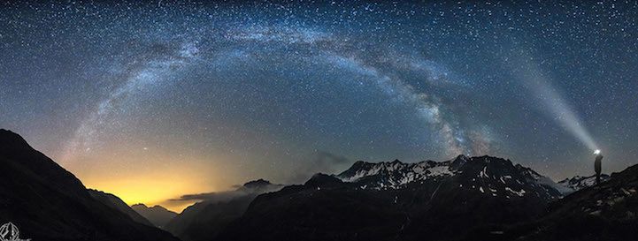 Roemmelt zakochał się w fotografii nocnej ponieważ wydaje się mieć swoje odrębne zasady i prezentuje się magicznie. Ten rodzaj fotografii wymaga cierpliwości od fotografa, jednak efekty są warte zadanego sobie trudu.