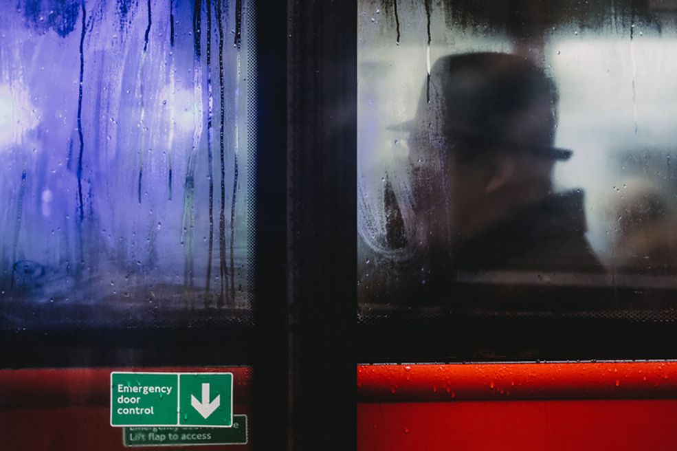 O Joshui K. Jacksonie, choć specjalizuje się w fotografii ulicznej i dokumentalnej, można powiedzieć, że jest portrecistą, bo jego seria "London Colour" jest portretem tego miasta.