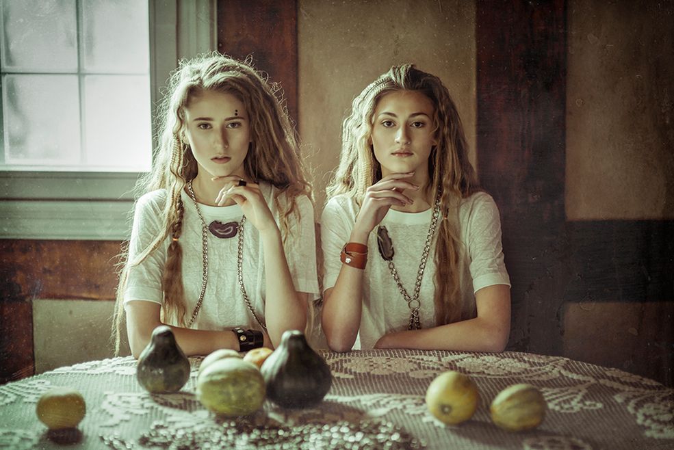 Jakim sprzętem pracujesz?
Obecnie używam Nikona D610 z obiektywami: Sigma 35 mm f/1.4 ART oraz Sigma 85 mm f/1.4. Szukam aktualnie tej w pełni magicznej 50-tki.