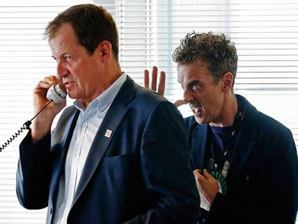 7 Aktor Peter Capaldi i Alastair Campbell, współpracownik Tony'ego Blaira, podczas tradycyjnej uroczystości charytatywnej BGC Partners odbywającej się w Londynie. Ludzie rozrywki i biznesu zbierają fundusze na cele dobroczynne dla upamiętnienia ofiar ataków z 11 września 2001.