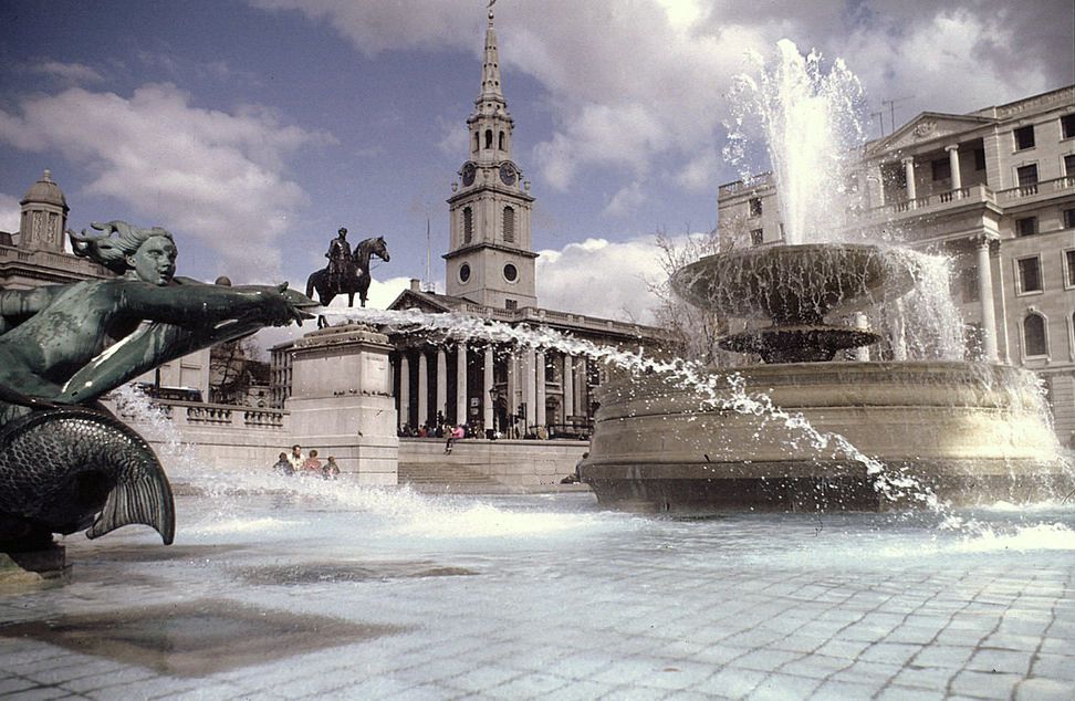 2 Jeśli wybieramy się na Trafalgar Square w Londynie z pomysłem na komercyjną sesję, najpierw musimy postarać się o zezwolenie od władz miasta. Fot. Stefan Schafft