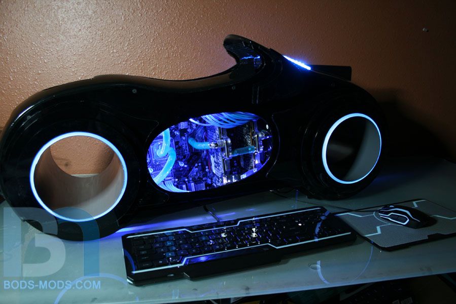 Tron Lightcycle CM by Boddaker