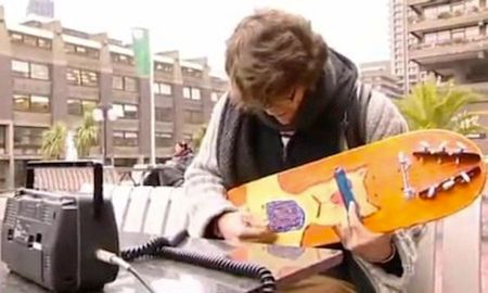 Gitara-deskorolka