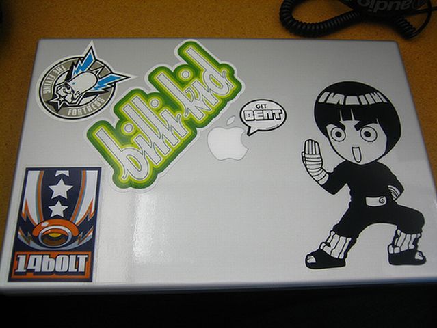 30 laptopów należących (nie tylko) do nastolatków z USA