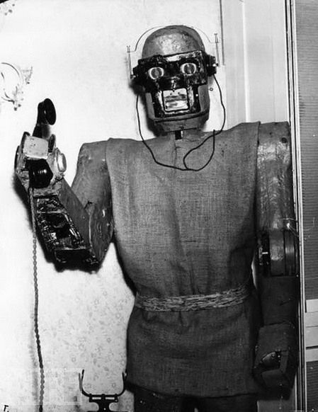 robot-sekretarka