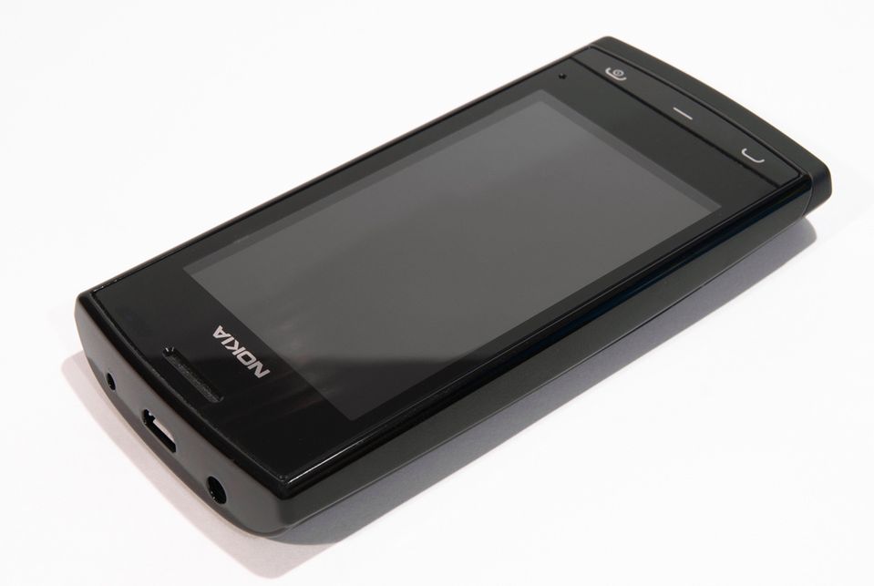 Nokia 500