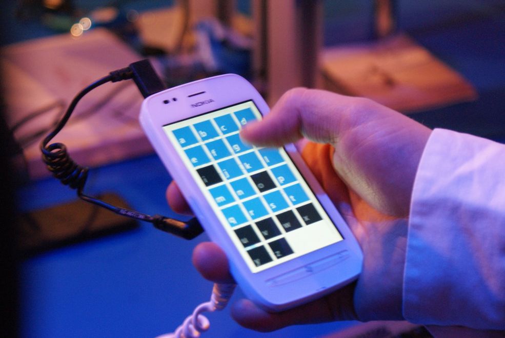 Nokia Lumia 710 #2