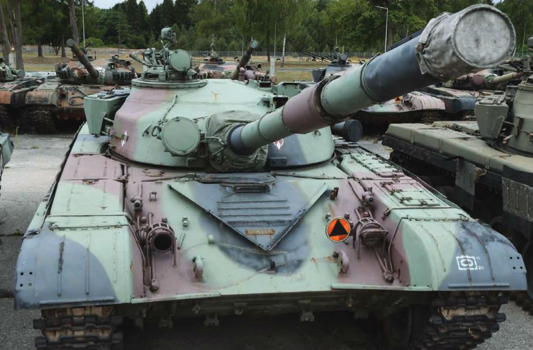 Burza Wokol Czolgow T 72 Za 1 75 Mld Zl Wyklepia I Odmaluja Takie Skorupy Wp Wiadomosci
