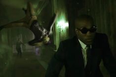 Klatka z filmu Matrix: Zmartwychwstania w zielonym wydaniu