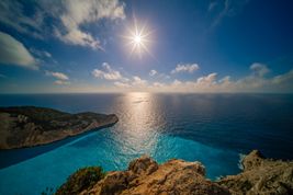 Grecki hit, czyli dlaczego warto pojechać na Zakynhtos