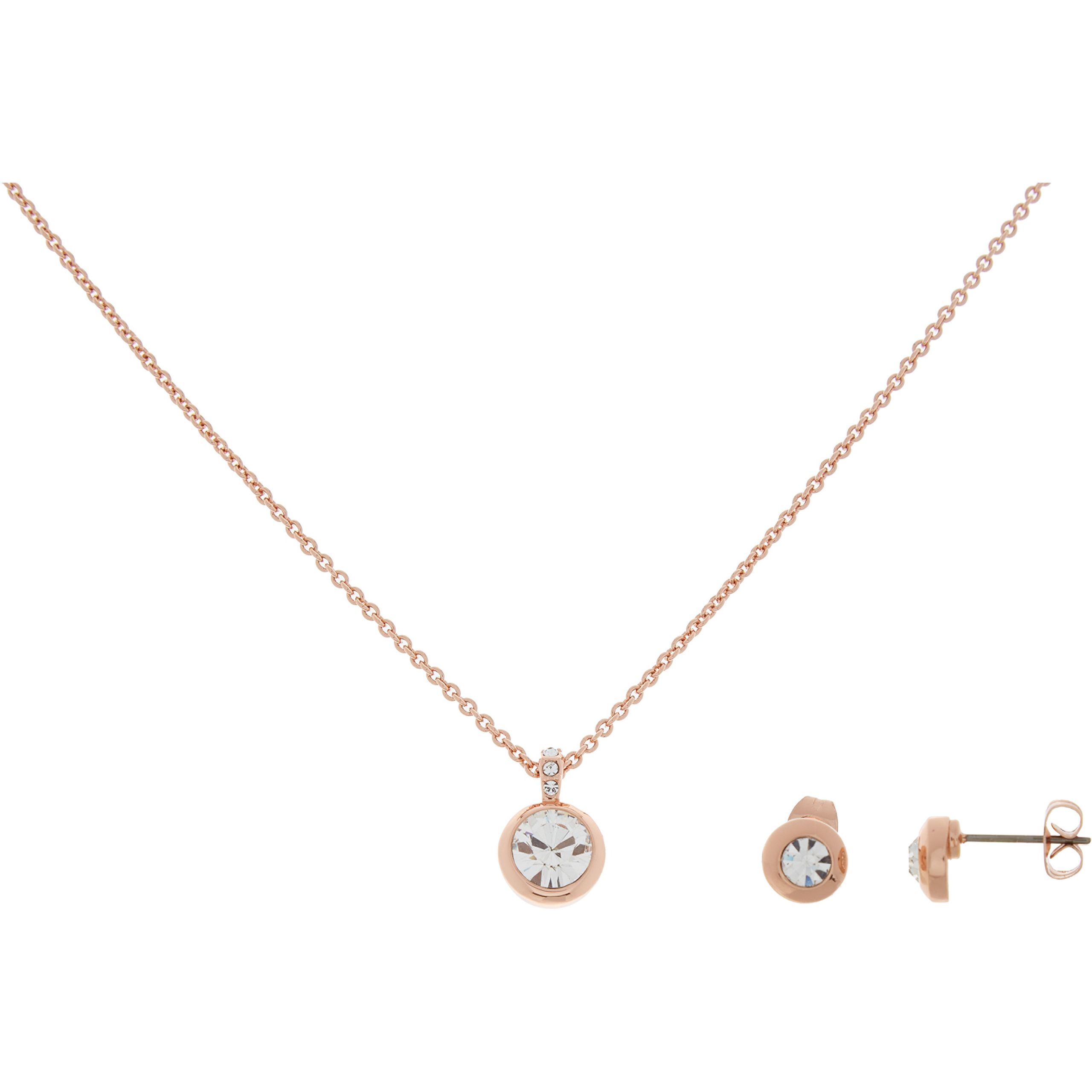 Świąteczne stylizacje z TK Maxx. Najmodniejsze propozycje dla niej i