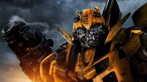 W jaki samochód zamieniał się Bumblebee w filmie "Transformers"?