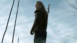 W świecie Geralta wiedźmini używają dwóch mieczy zależnie od przeciwnika, z którym walczą. Jaki to zestaw?
