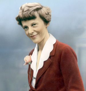 Amelia Earhart zapisała się jako słynna...