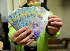 Na początek coś łatwego. Jakiego kraju to waluta?