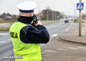 Jaka jest minimalna kara za przekroczenie dopuszczalnej prędkości (do 10 km/h) przewidziana w obecnym taryfikatorze?