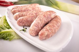 Ta zupa składa się z zakwasu żytniego, kiełbasy i jajka. Jak się nazywa?