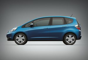 Honda Jazz na rynku japońskim nazywa się: 