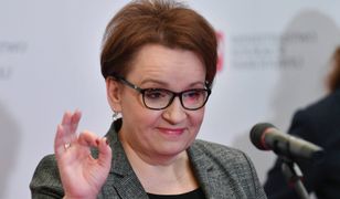 Minister edukacji Anna Zalewska odpiera zarzuty ws. afery PCK. "To kłamstwo" - WP Wiadomości