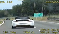 Dziejesiewmoto 387 Mclaren Vs Deskorolka Akcja Z Rowerem I