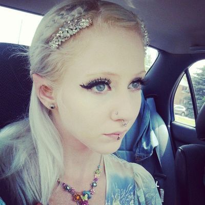 Kobieta Elf Kobieta Chce Upodobnić Się Do Elfa Wp Kobieta