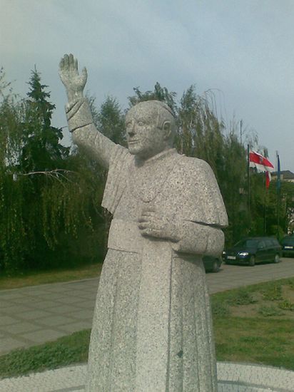 [Obrazek: papiez_siweradza.jpeg]