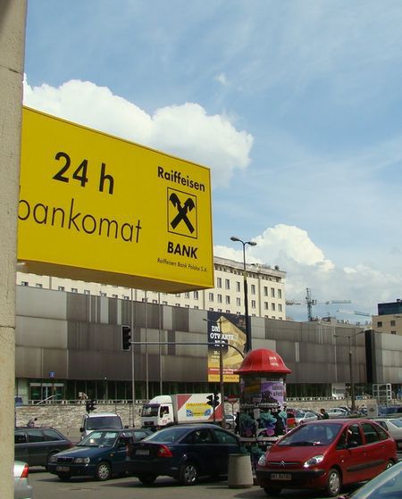 Raiffeisen Bank Sprawdz Czy W Swoim Banku Zaplacisz Raty We