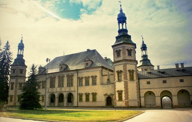 Pałac W Kielcach Perła Baroku Architektury Europejskiej Wp Turystyka