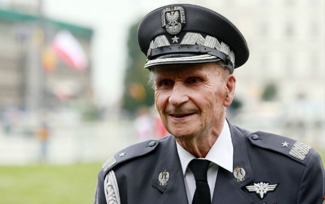Znalezione obrazy dla zapytania gen ścibor rylski
