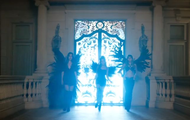 Lana del Rey, Miley Cyrus i Ariana Grande nagrały piosenkę promującą film "Aniołki Charliego"