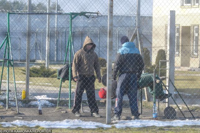 Losowanie losu dla więzienia starszych