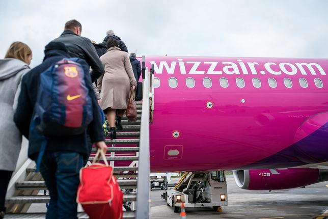 Pierwszeństwo wejścia na pokład i mały bagaż rejestrowany w Wizzairze znowu zdrożały